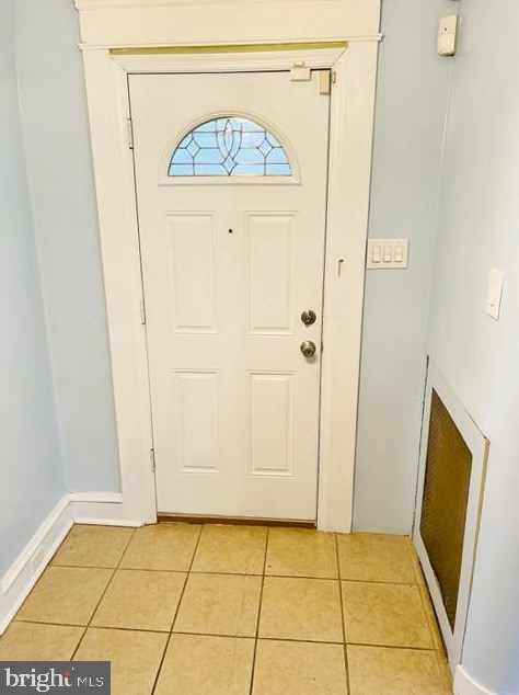 5434 Woodbine Ave, Philadelphia PA 19151-2406 exterior