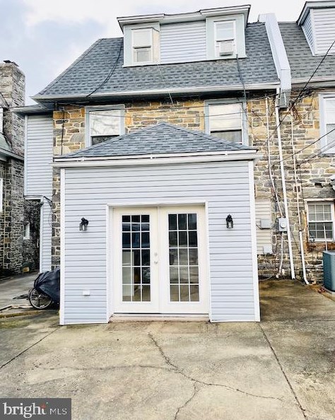 5434 Woodbine Ave, Philadelphia PA 19151-2406 exterior