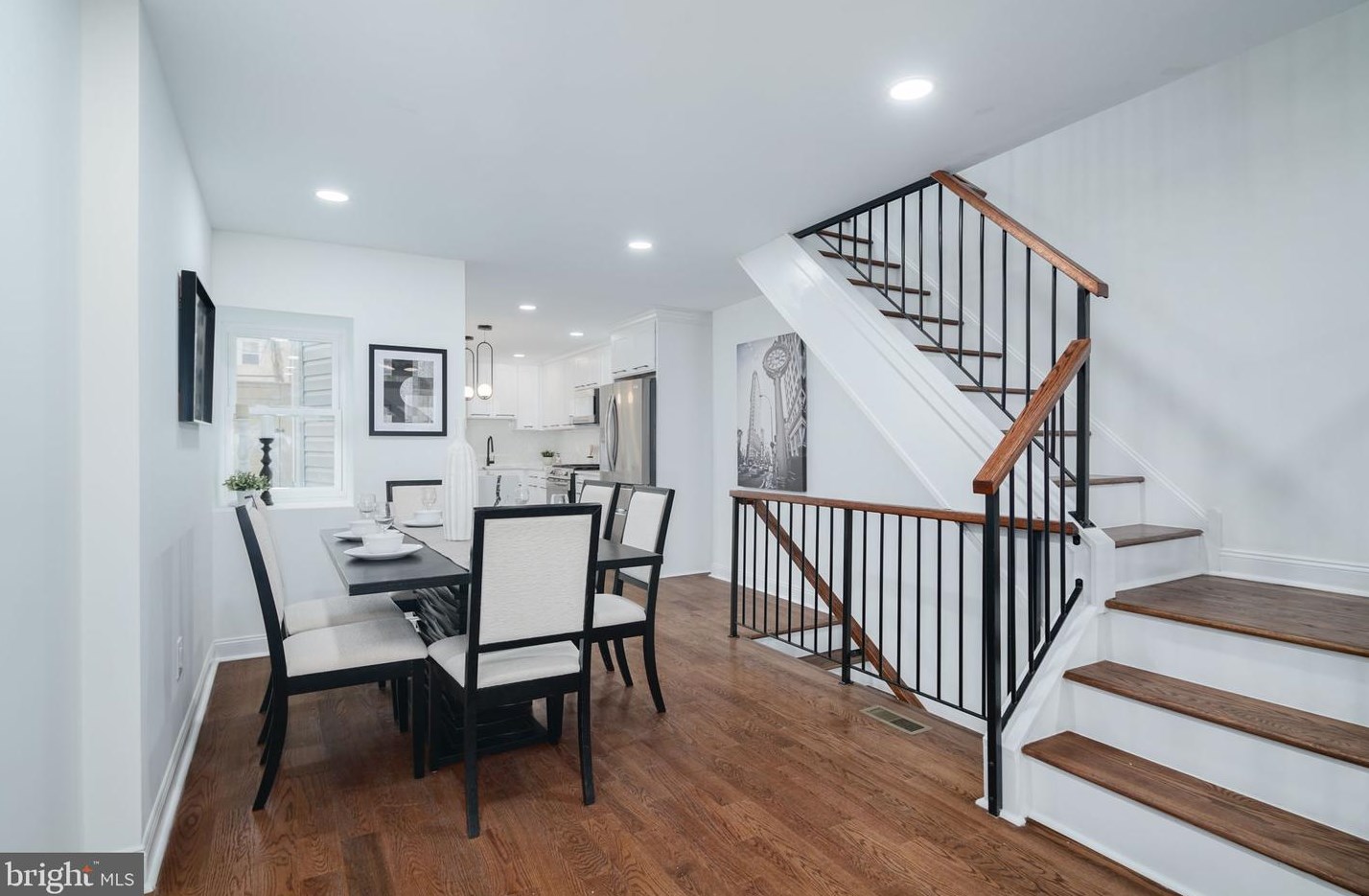 170 Roxborough Ave, Philadelphia PA  19127-1514 exterior