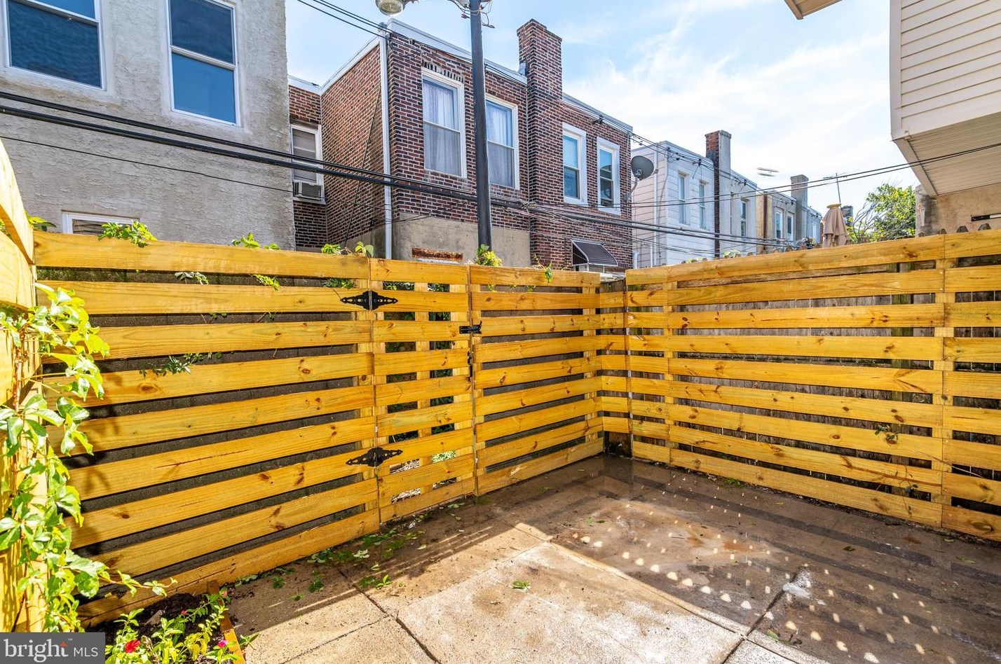1519 Dover St, Philadelphia PA  19146-4430 exterior
