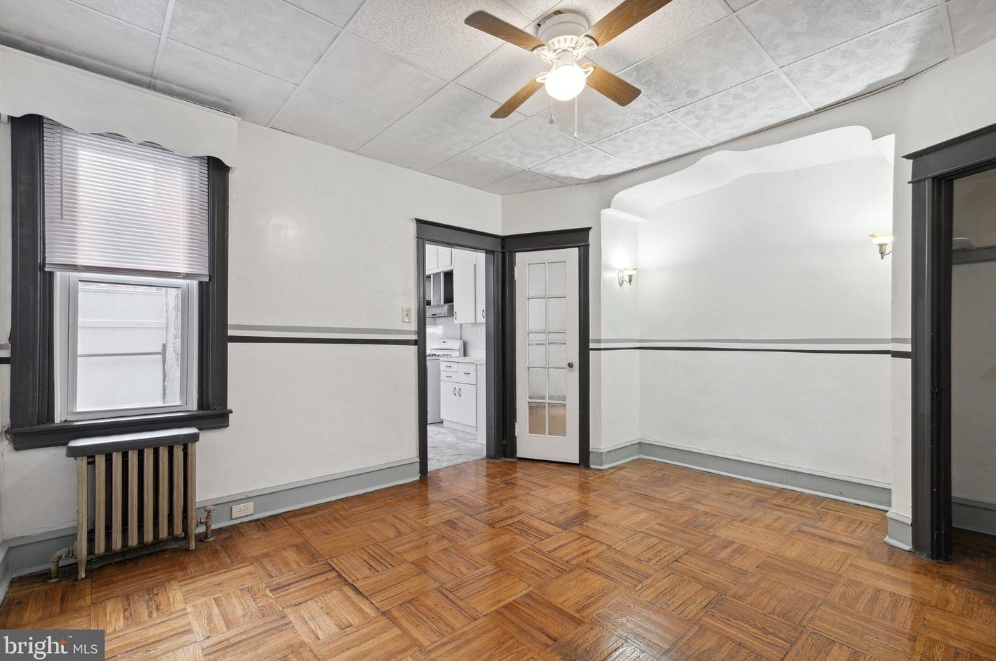 4631 G St, Philadelphia PA  19120-4607 exterior