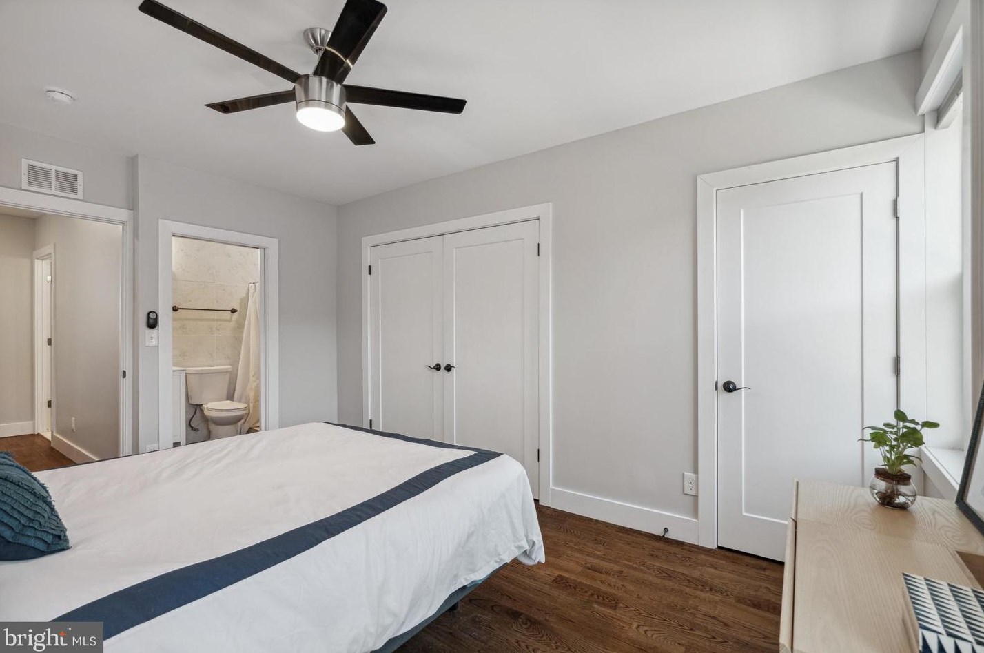 1752 Mole St, Philadelphia PA  19145-2219 exterior