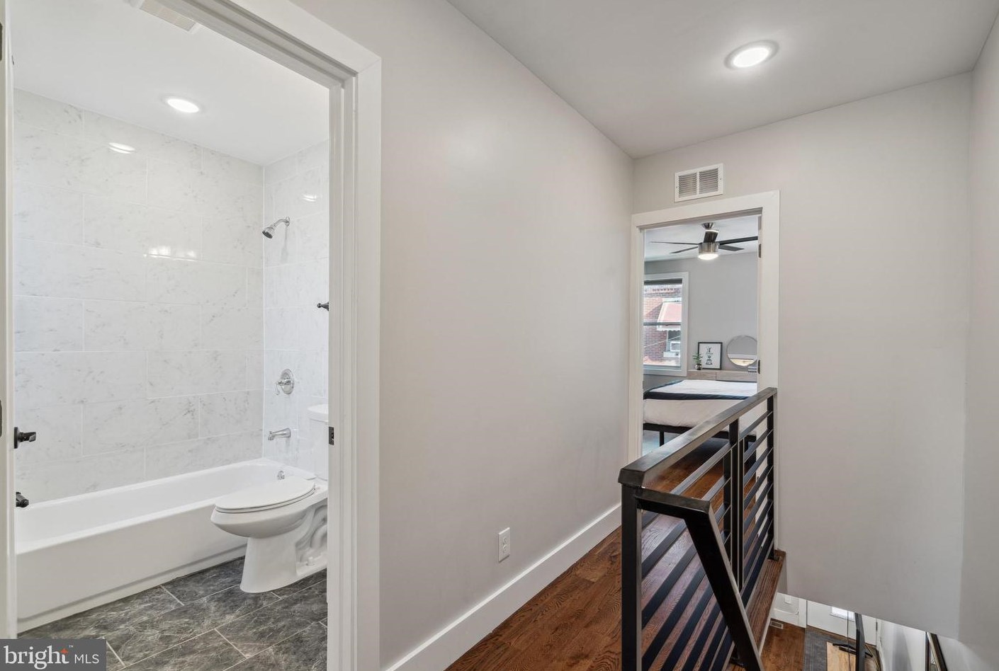 1752 Mole St, Philadelphia PA  19145-2219 exterior