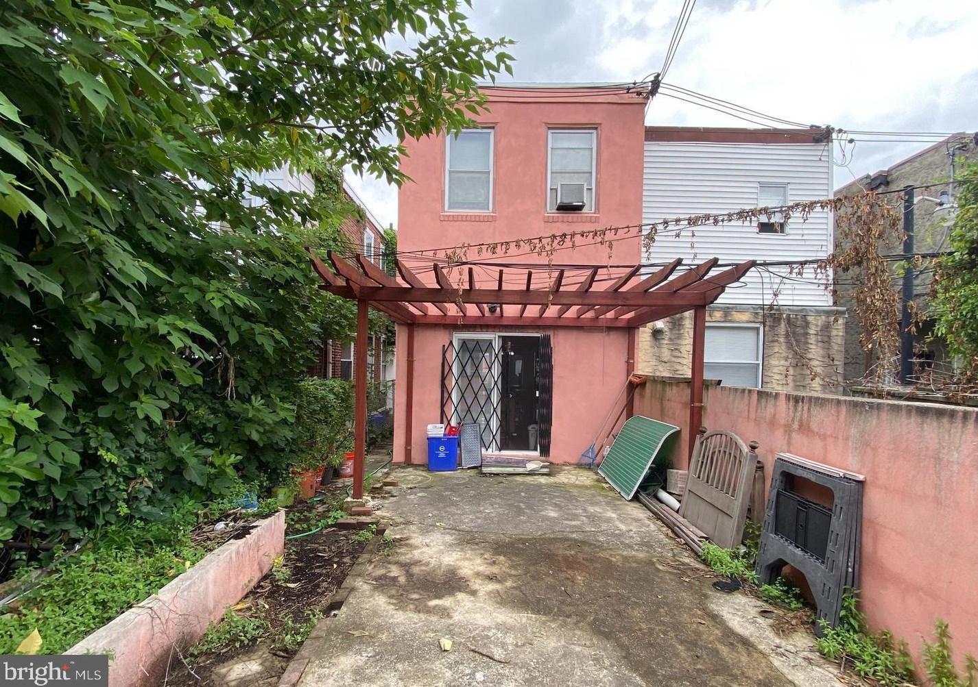 1737 Passyunk Ave, Philadelphia PA  19148-1517 exterior