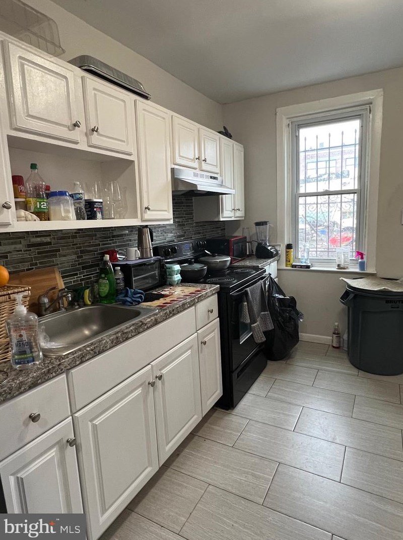 3560 Stouton St, Philadelphia PA  19134-2026 exterior