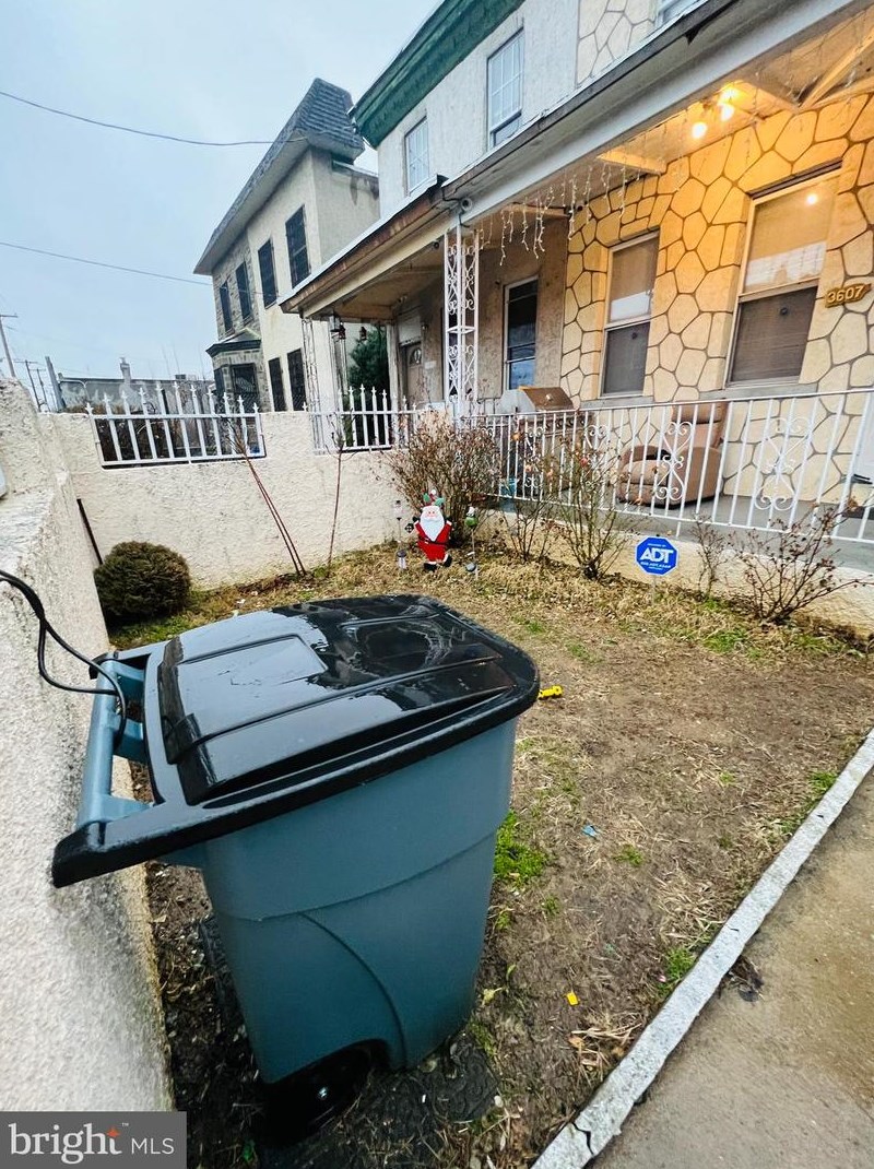 3607 8th St, Philadelphia PA  19140-4426 exterior