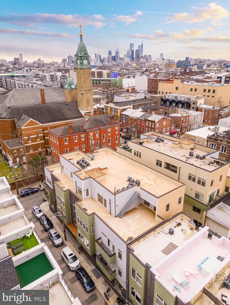 1500 Palethorp St, Philadelphia PA  19122-3815 exterior