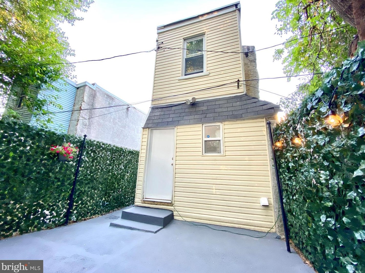 966 45th St, Philadelphia PA  19104-1264 exterior