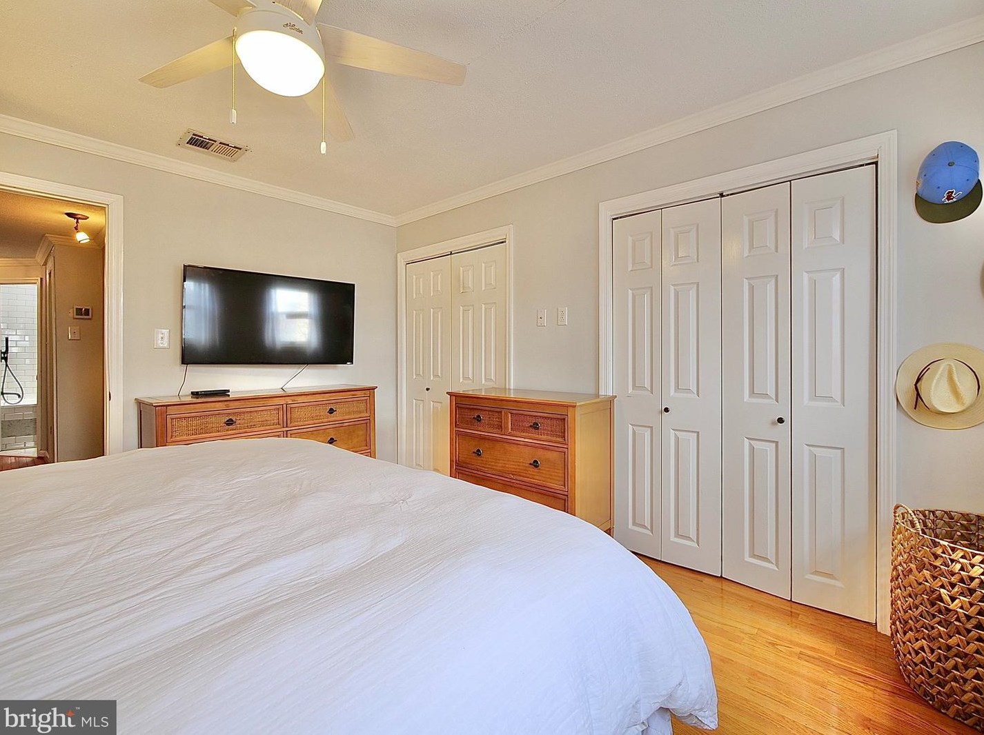 1944 Galloway St, Philadelphia PA  19148-2626 exterior