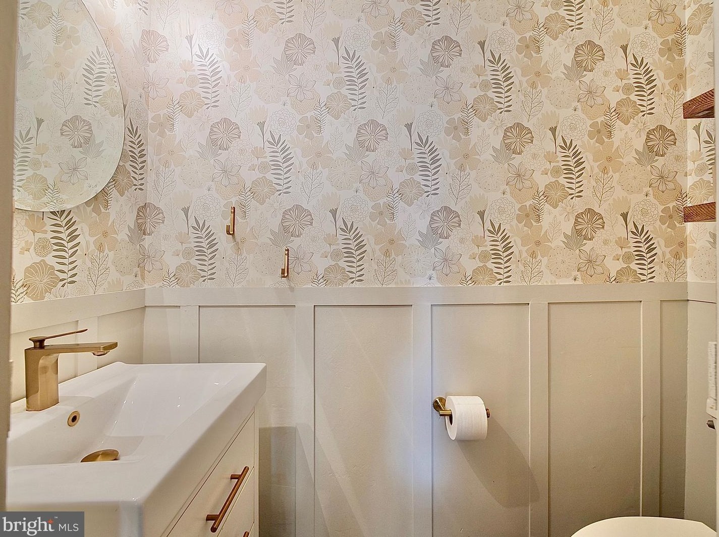 1944 Galloway St, Philadelphia PA  19148-2626 exterior