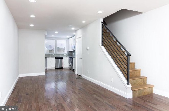 710 Watkins St, Philadelphia PA  19148-1730 exterior