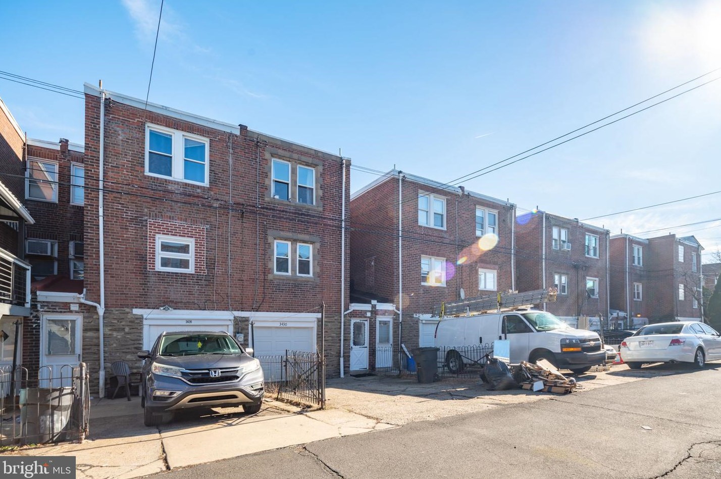 3430 Sheffield St, Philadelphia PA  19136-3517 exterior