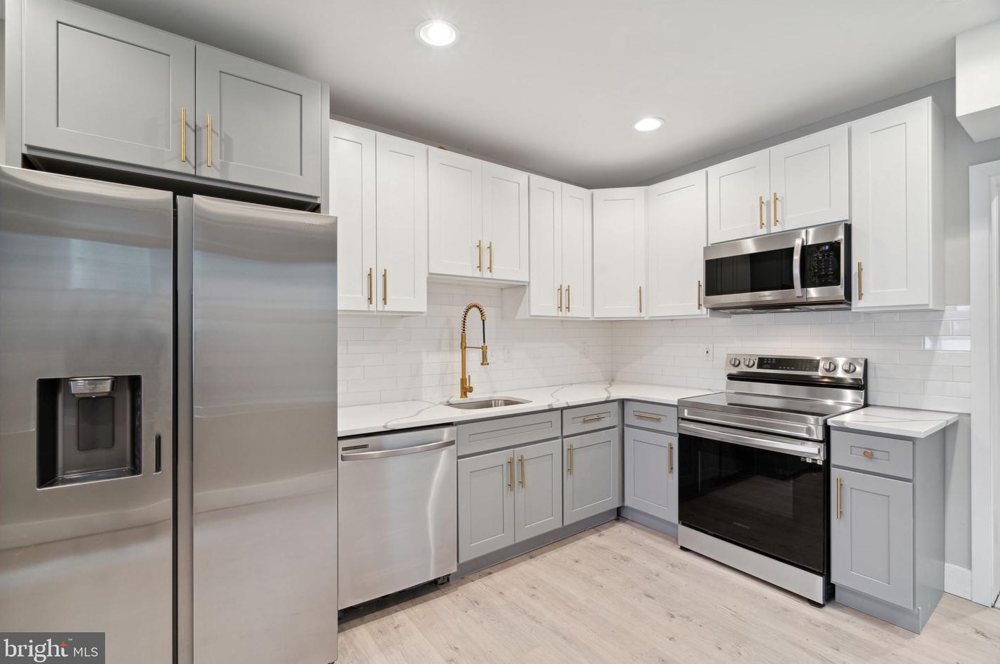 2160 Lambert St, Philadelphia PA  19121-1414 exterior