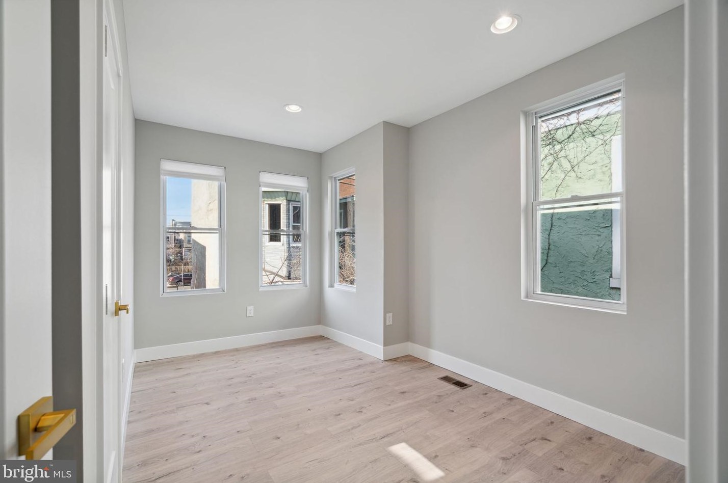 2160 Lambert St, Philadelphia PA  19121-1414 exterior