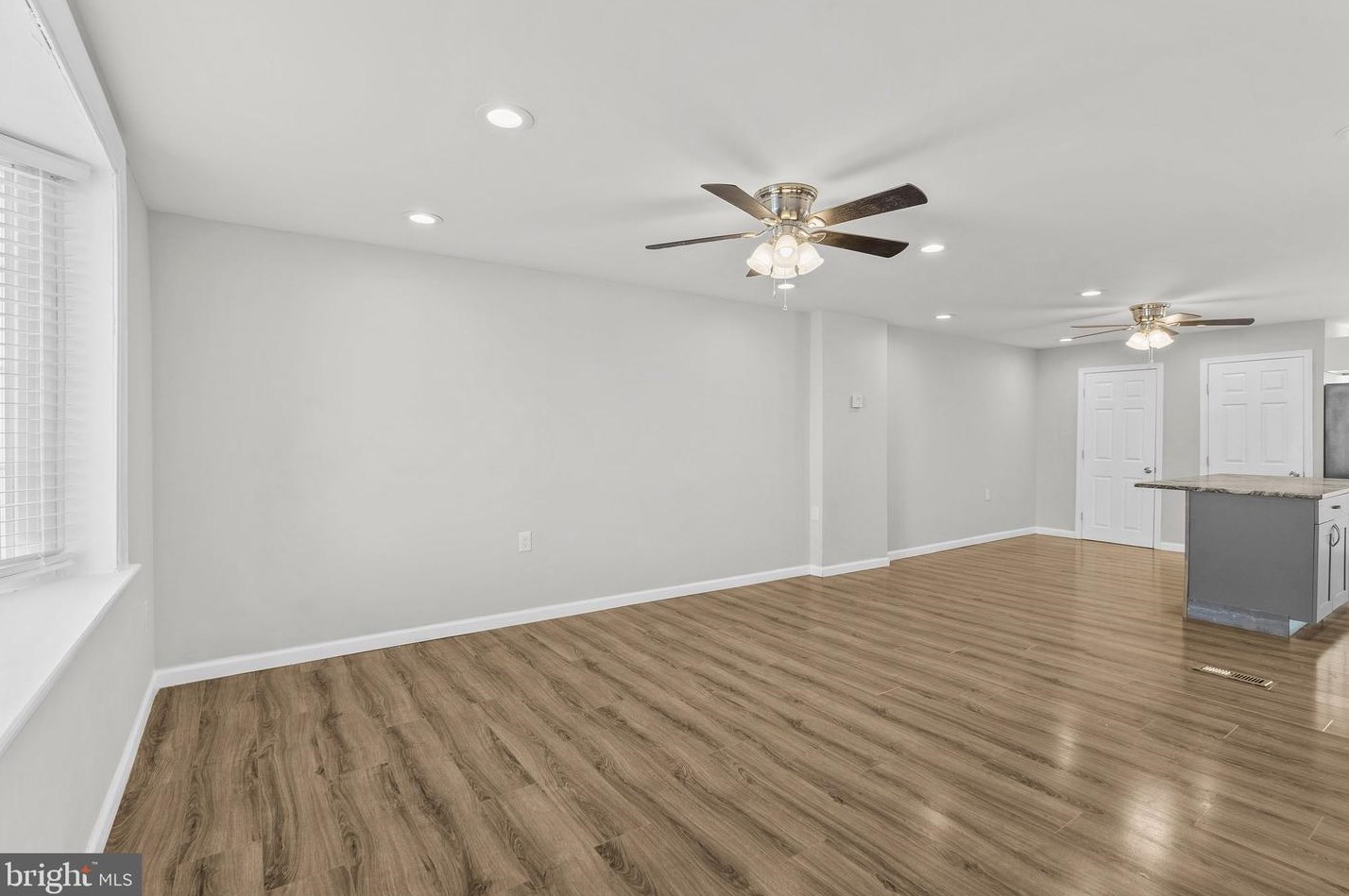 3631 Thompson St, Philadelphia PA  19134-5511 exterior