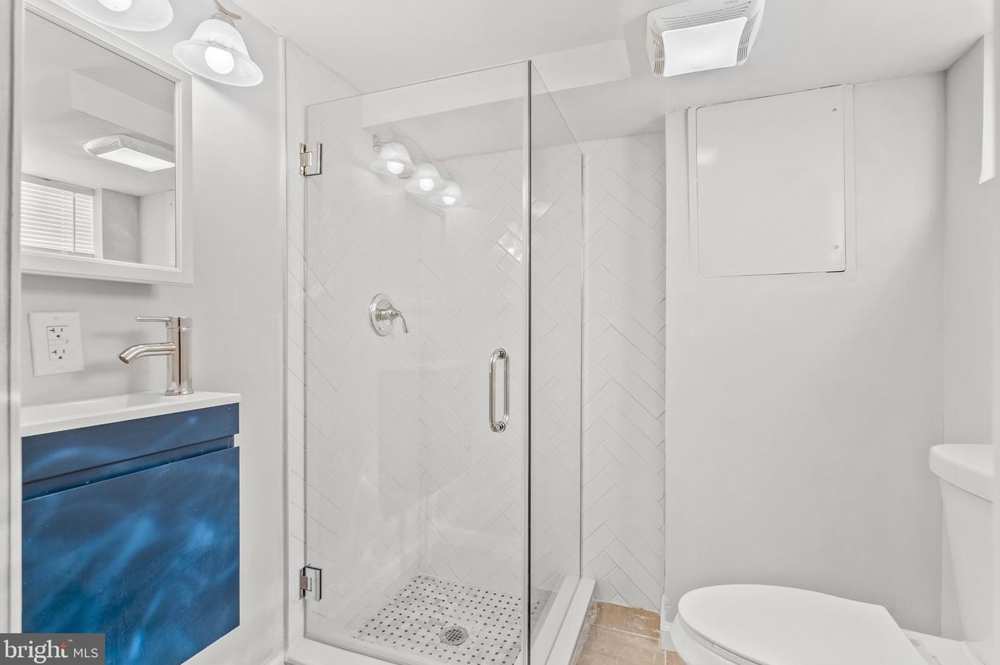 3631 Thompson St, Philadelphia PA  19134-5511 exterior