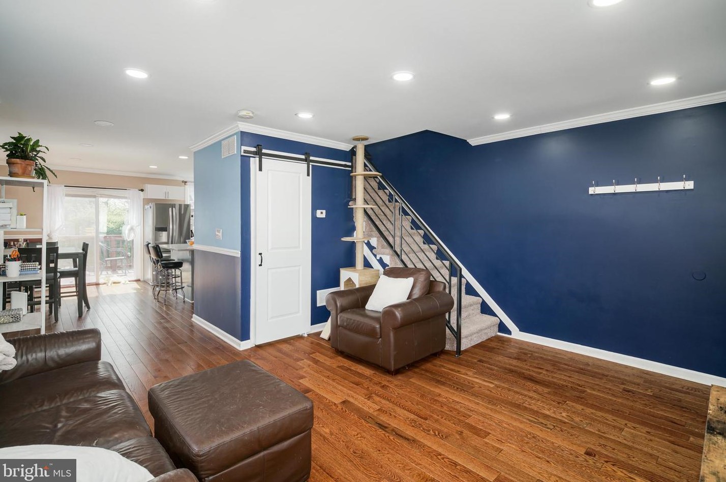 1054 Upsal St, Philadelphia PA  19119-3715 exterior