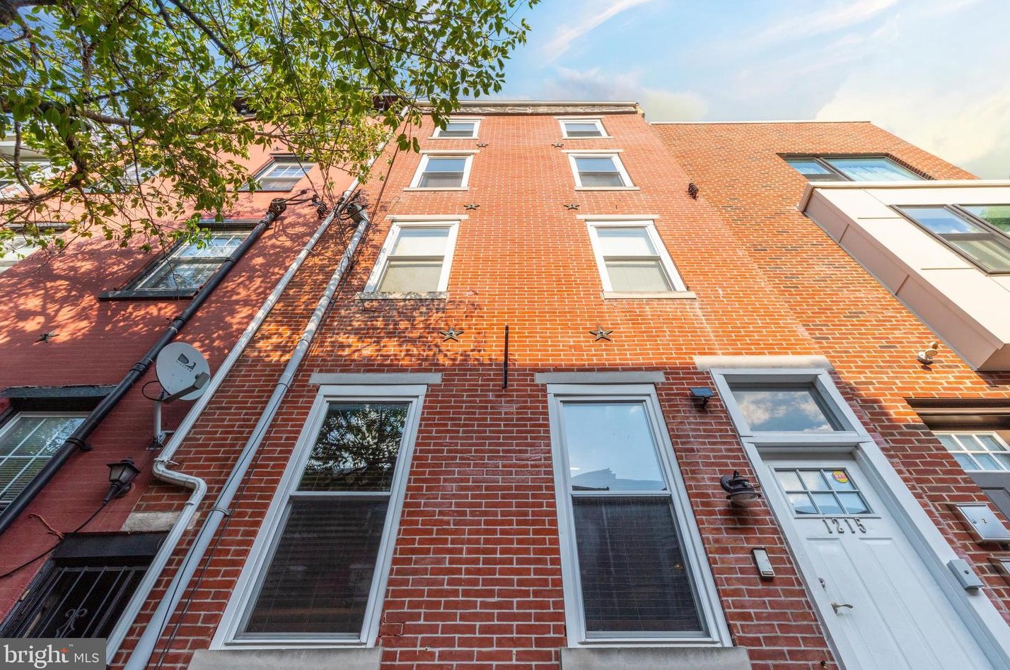 1215 Randolph St, Philadelphia PA  19122-4318 exterior