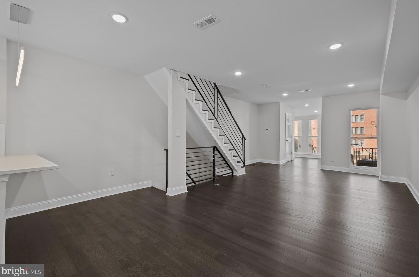6012 Cedarhurst St, Philadelphia PA  19143-3105 exterior