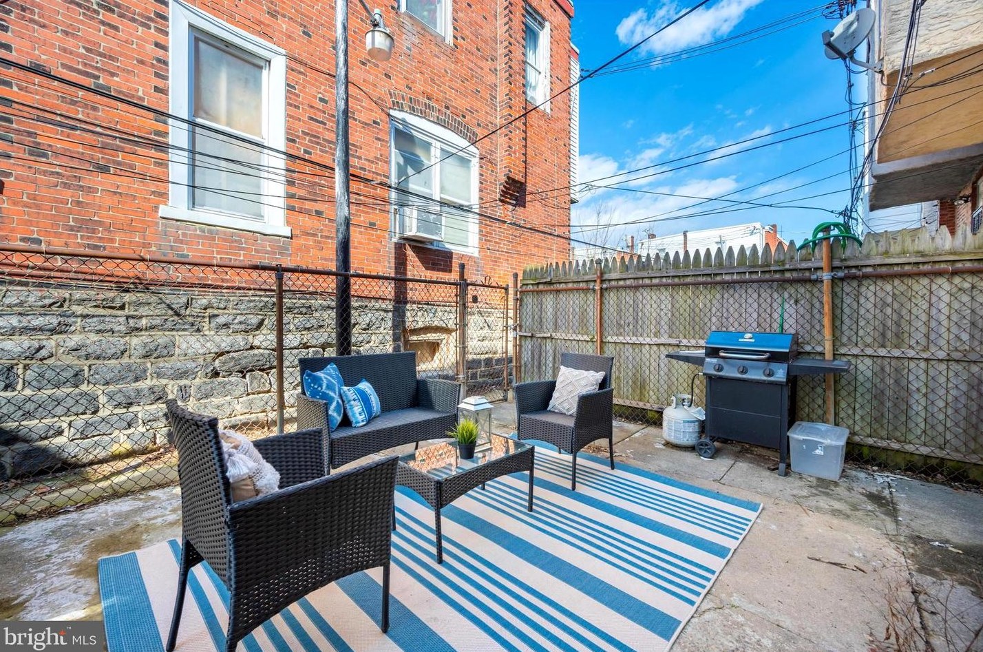 720 55th St, Philadelphia PA  19143-2506 exterior