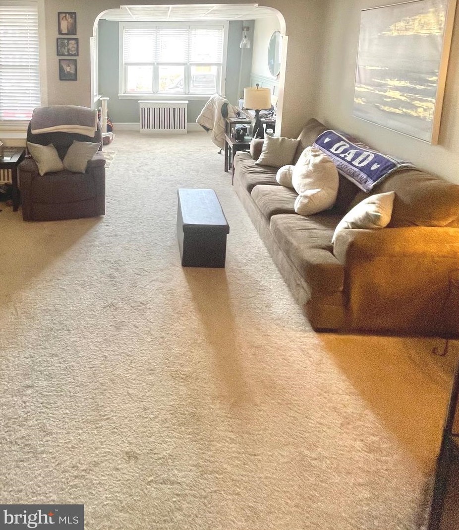 1360 Luzerne St, Philadelphia PA  19124-5360 exterior