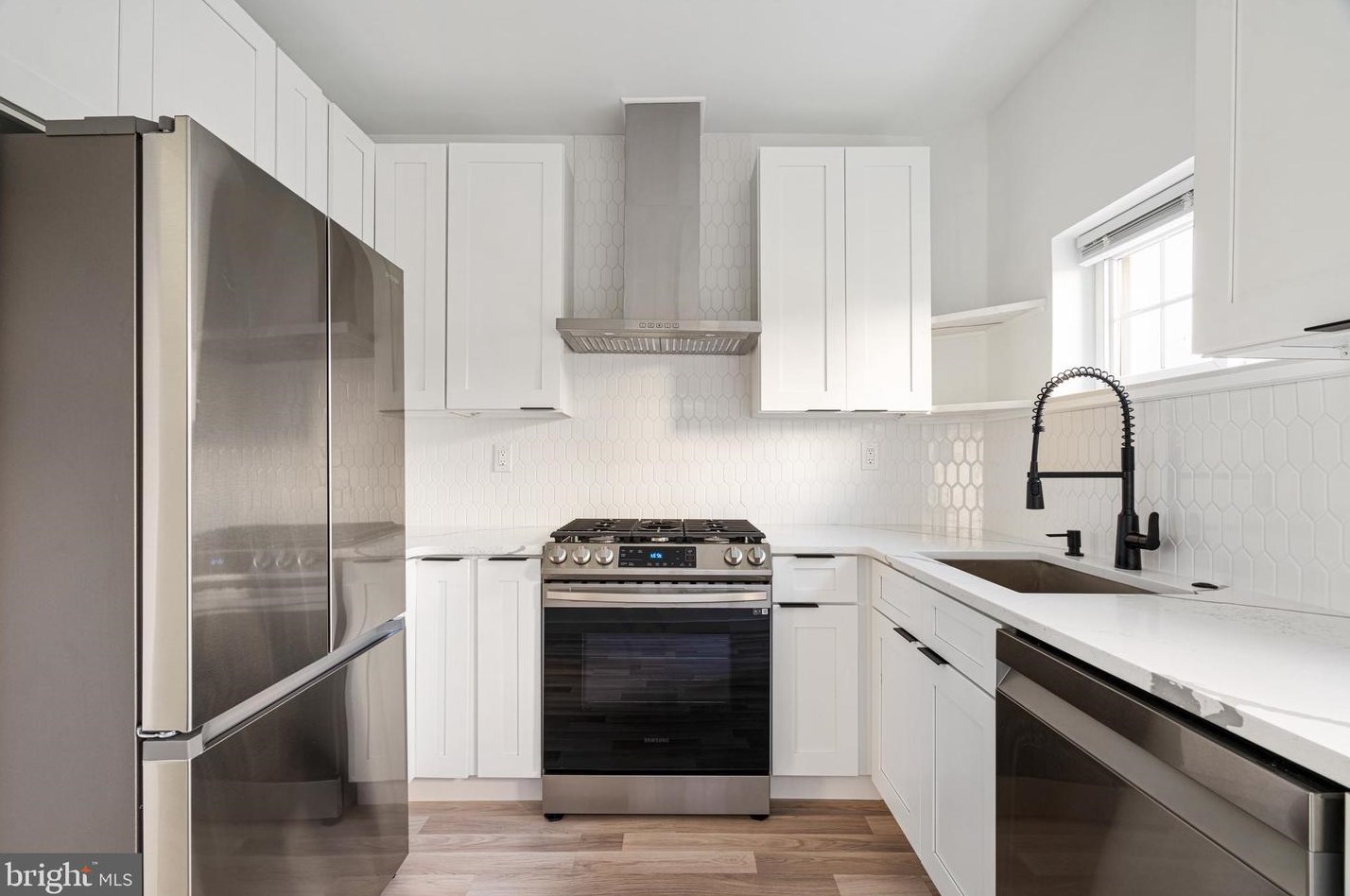 2204 Huntingdon St, Philadelphia PA  19132-3622 exterior