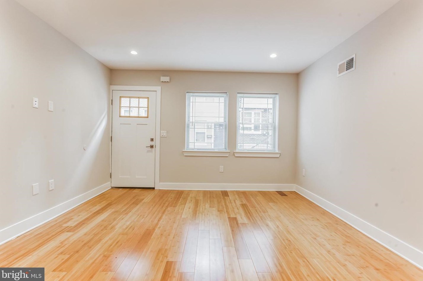 1536 Cleveland St, Philadelphia PA  19146-4620 exterior