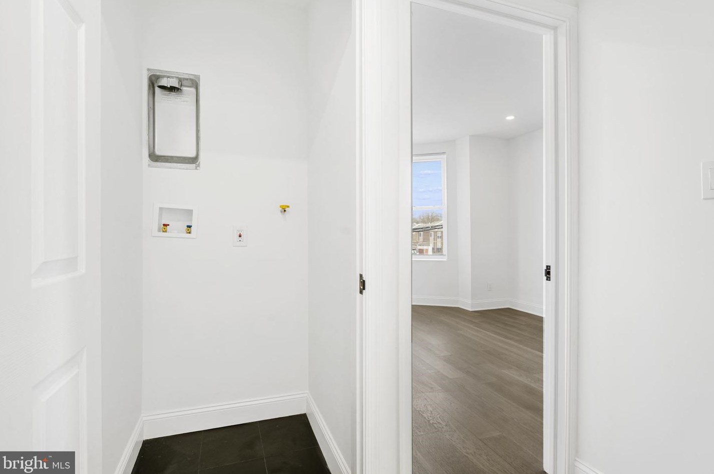 5200 Wakefield St, Philadelphia PA  19144-2325 exterior