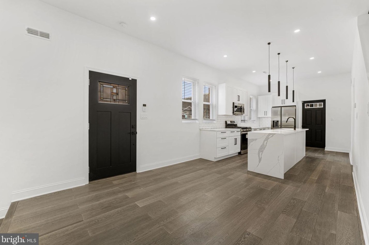 5200 Wakefield St, Philadelphia PA  19144-2325 exterior