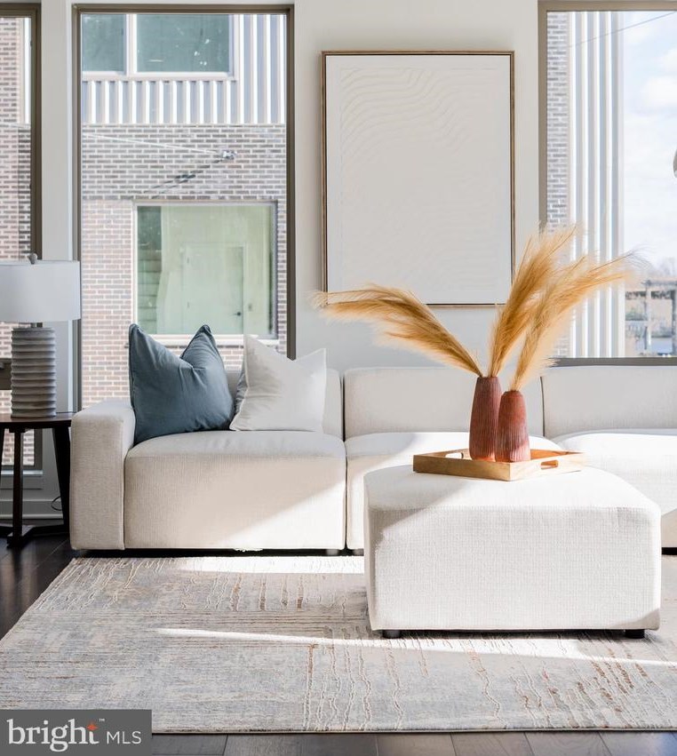 2001 Beach St, Philadelphia PA  19125-4331 exterior