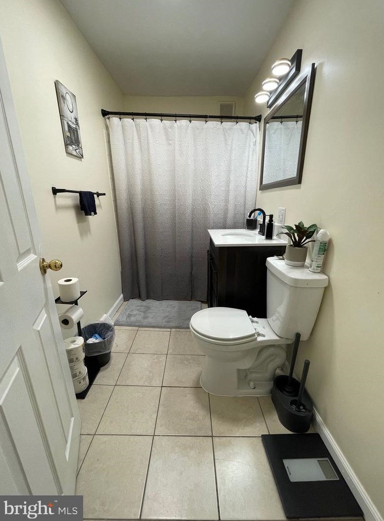 4268 Griscom St, Philadelphia PA  19124-4544 exterior