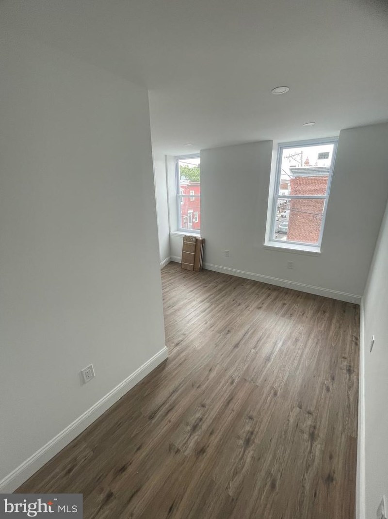 4268 Griscom St, Philadelphia PA  19124-4544 exterior