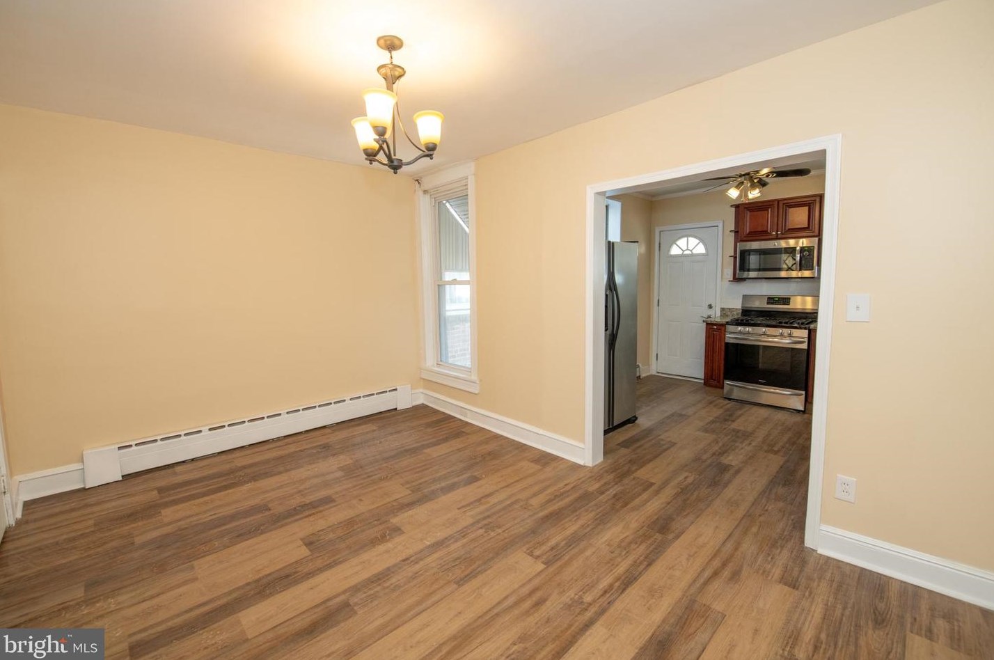 1138 Sanger St, Philadelphia PA  19124-1131 exterior