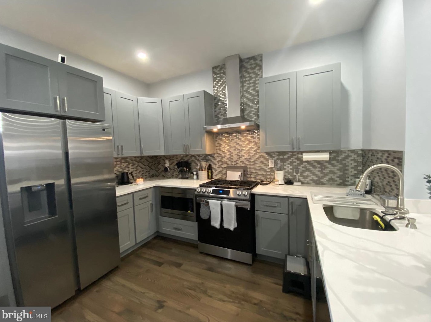 5233 Jefferson St, Philadelphia PA  19131-3603 exterior