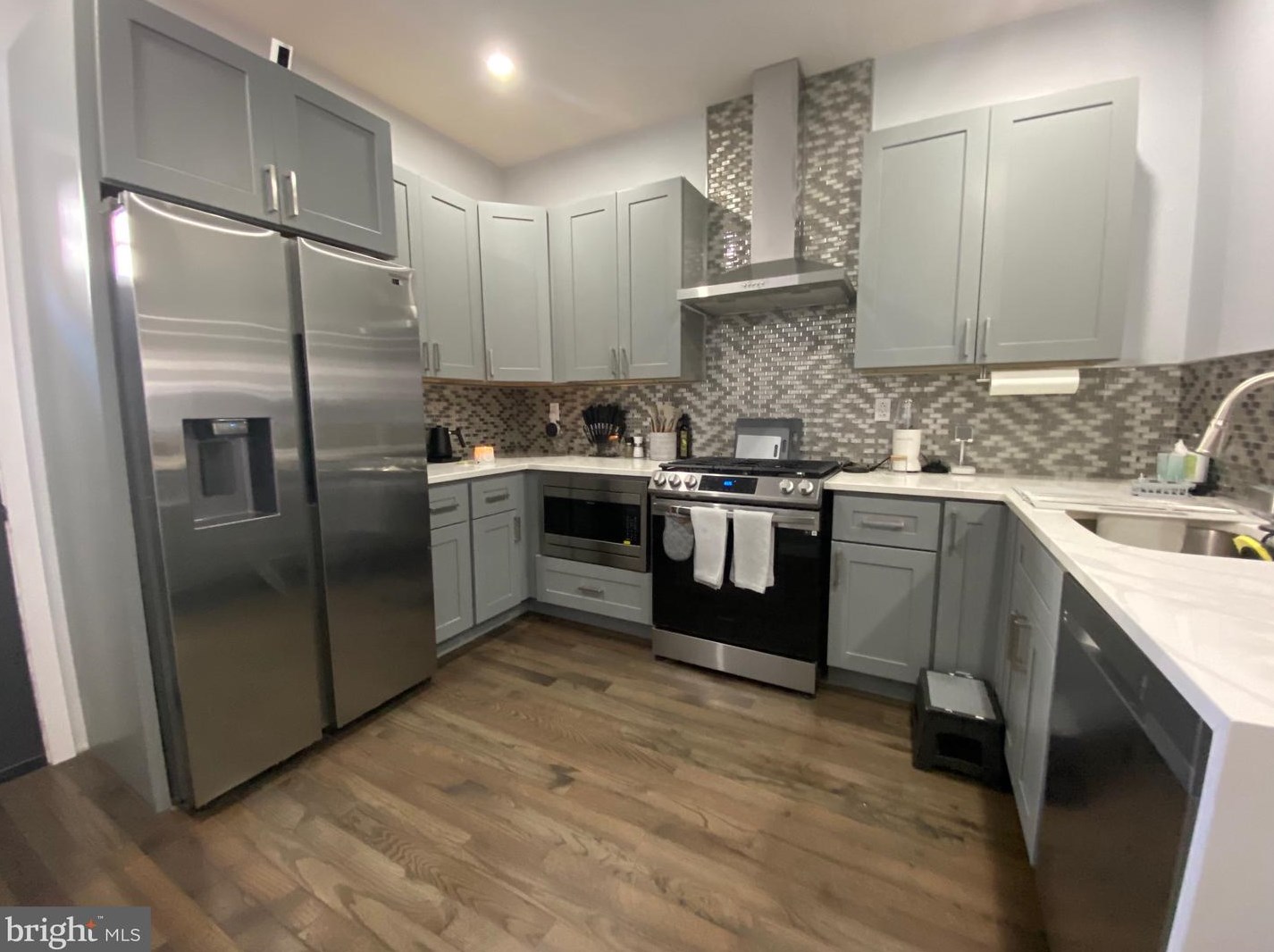 5233 Jefferson St, Philadelphia PA  19131-3603 exterior