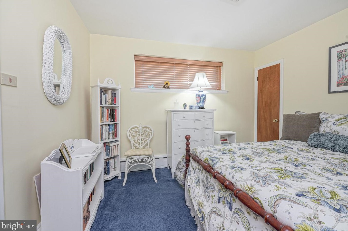 8042 Albion St, Philadelphia PA  19136-1817 exterior