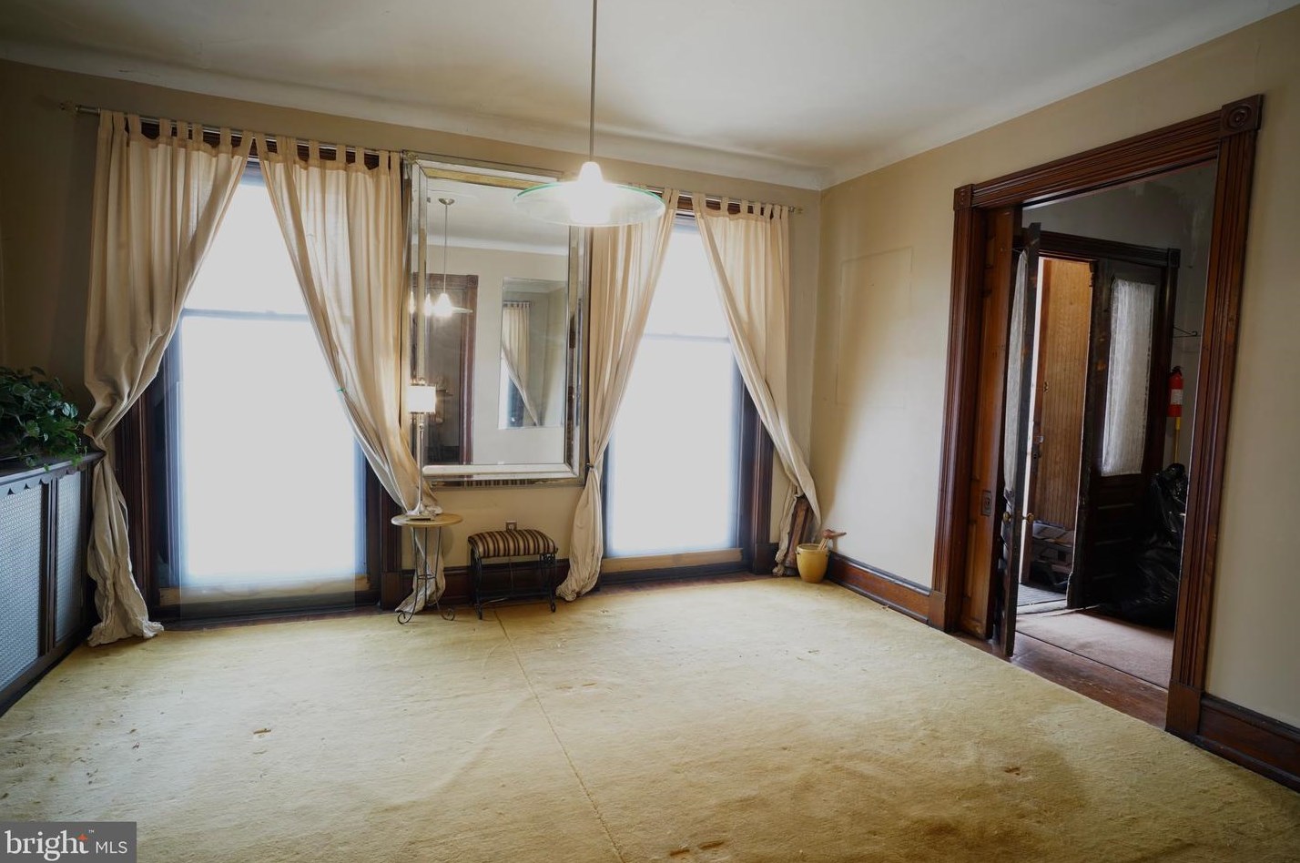 1233 58 St, Philadelphia PA  19131-4108 exterior