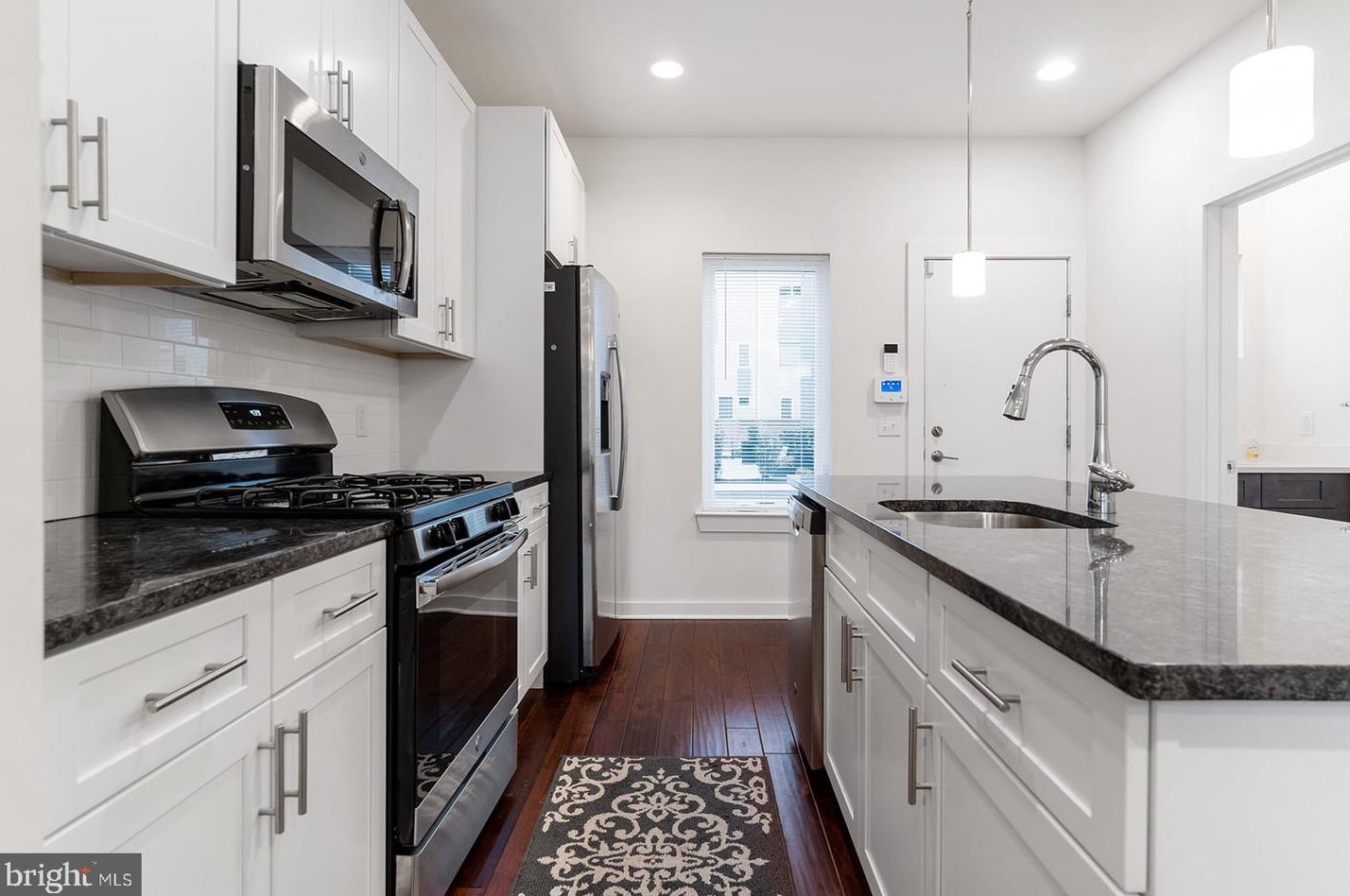 1651 Randolph St, Philadelphia PA  19122-0029 exterior