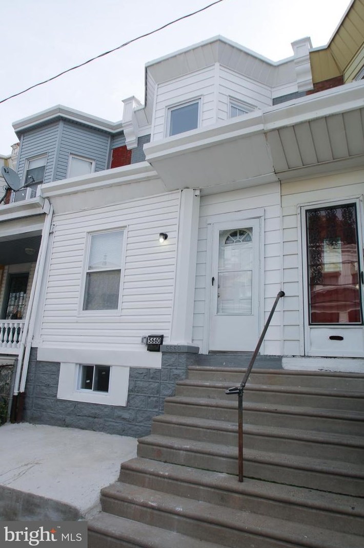 5660 Hadfield St, Philadelphia PA  19143-4632 exterior