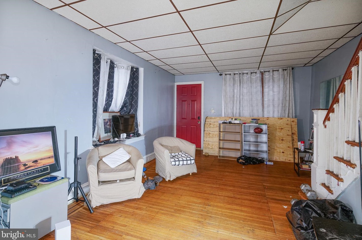 1312 Eleanor St, Philadelphia PA  19141-2601 exterior