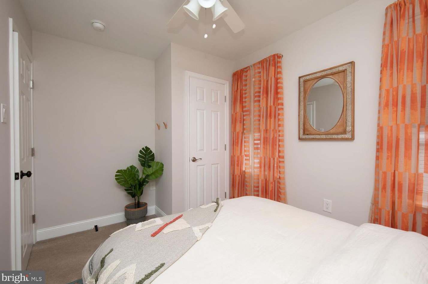 209 Ripka St, Philadelphia PA  19127-1103 exterior