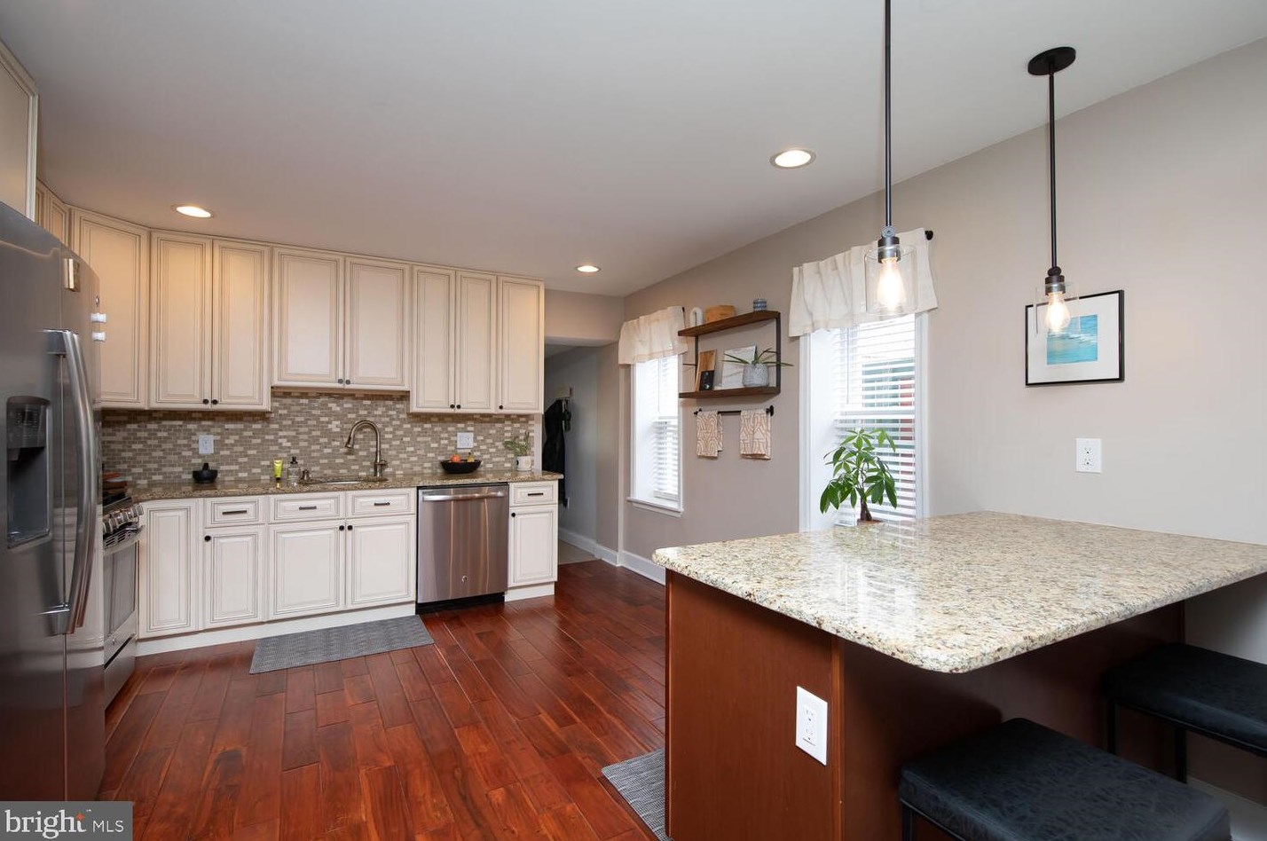 209 Ripka St, Philadelphia PA  19127-1103 exterior