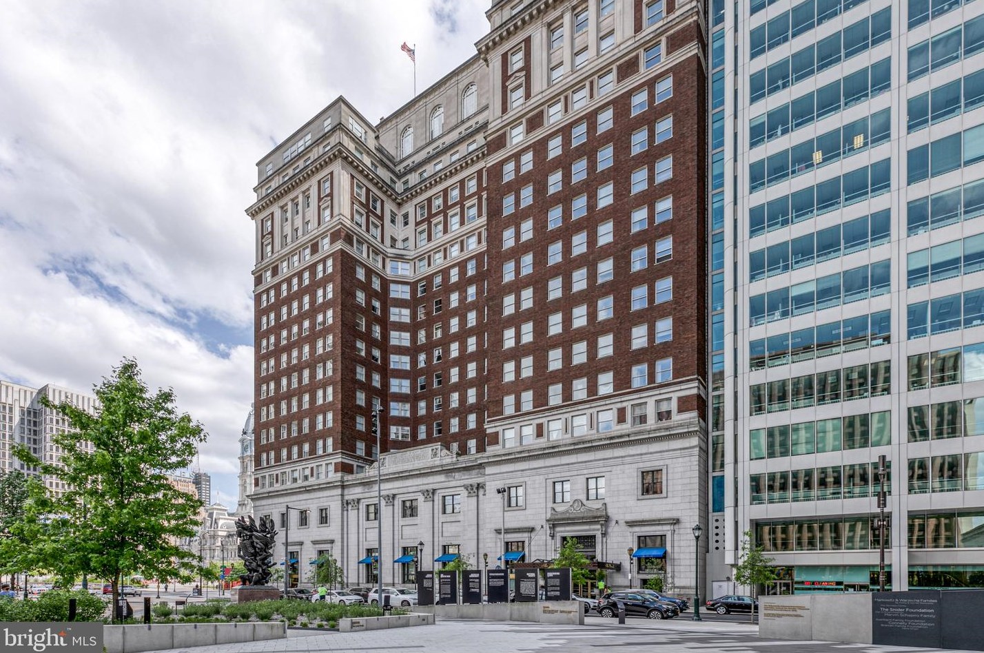 1600 Arch St, Philadelphia PA  19103-2028 exterior