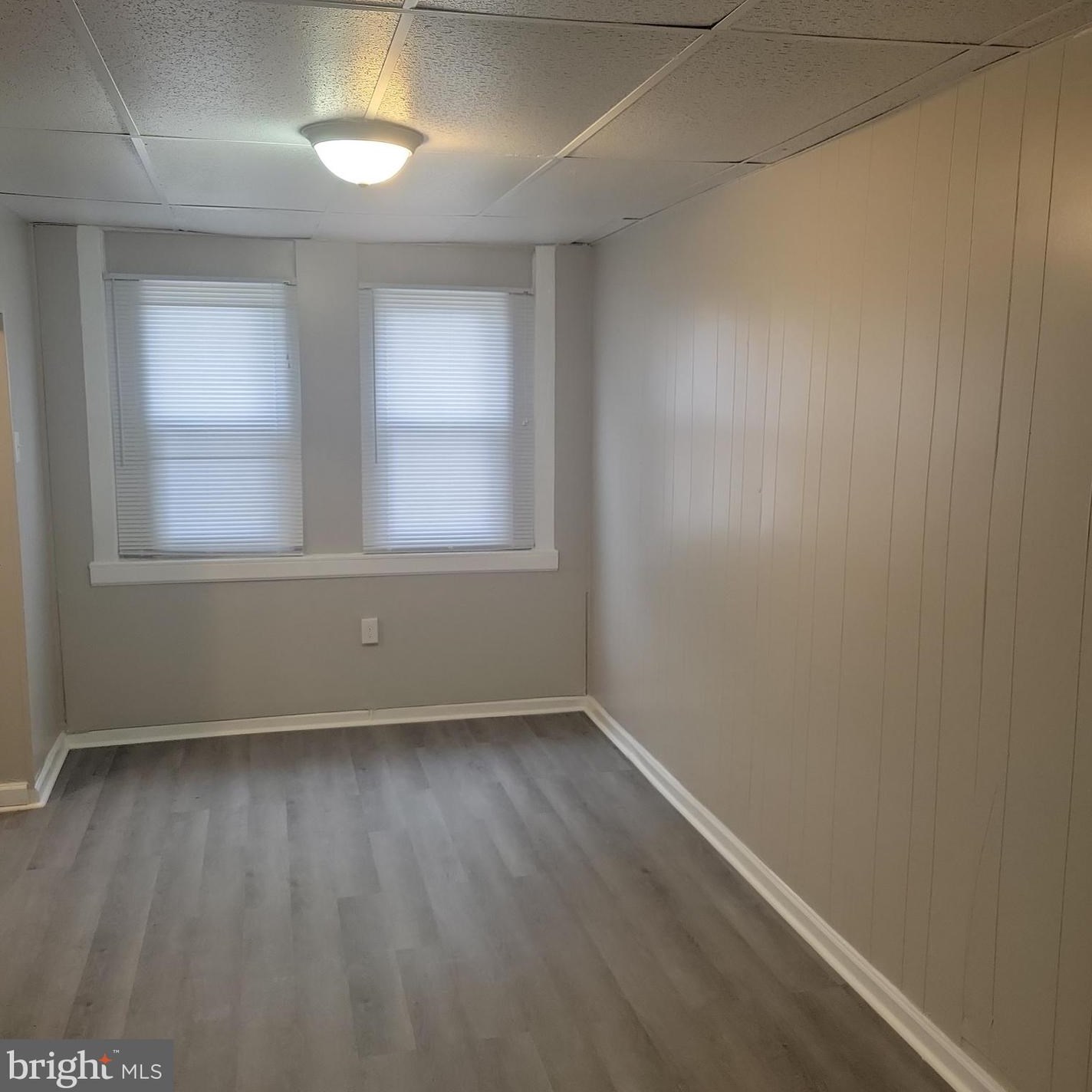 2629 Lloyd St, Philadelphia PA  19153-2418 exterior