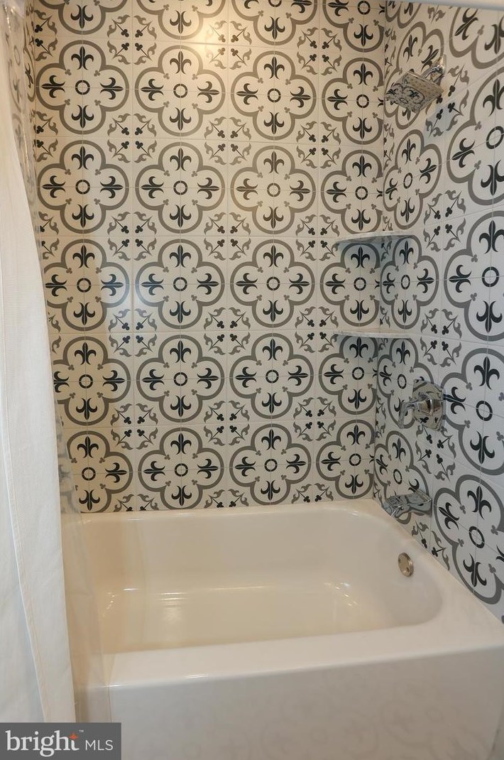 4117 Cresson St, Philadelphia PA  19127-1701 exterior