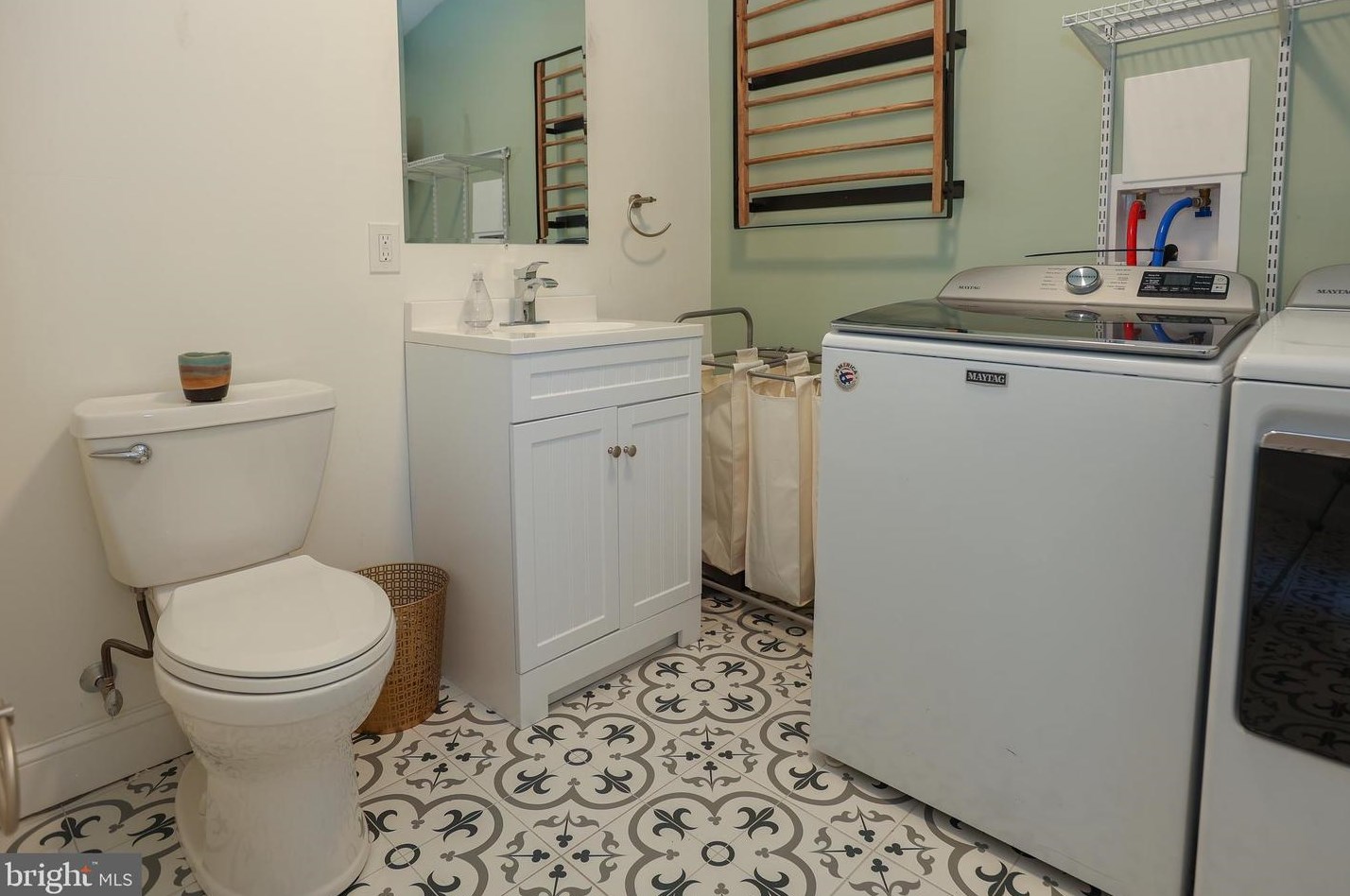 4117 Cresson St, Philadelphia PA  19127-1701 exterior