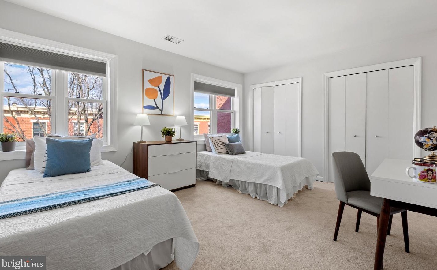 1912 Mount Vernon St, Philadelphia PA  19130-3214 exterior