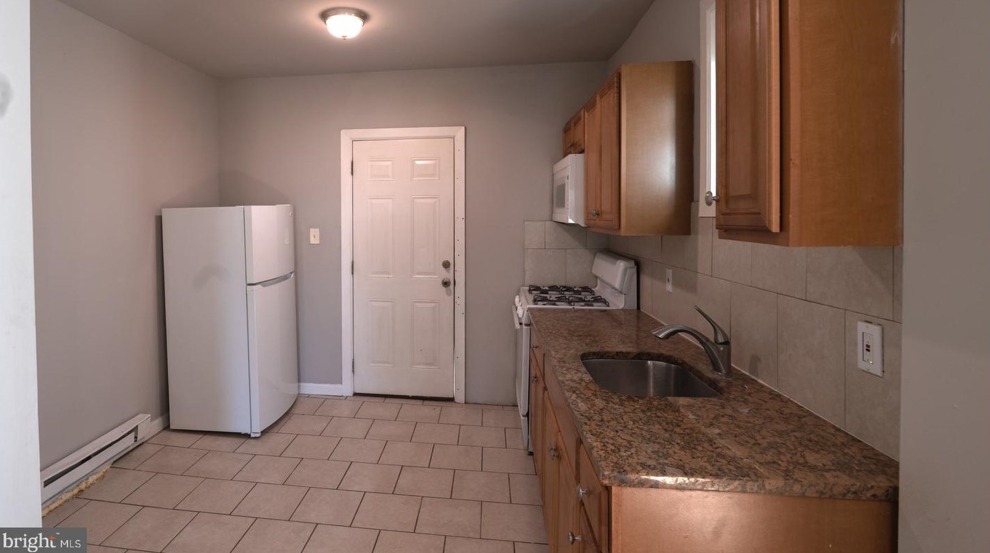 5340 Glenmore Ave, Philadelphia PA  19143-5819 exterior