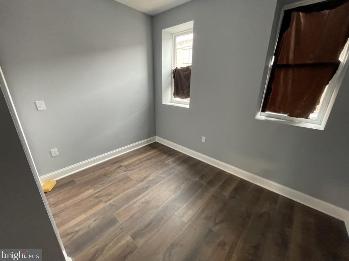 1906 S 4th St #1, Philadelphia, PA 19148