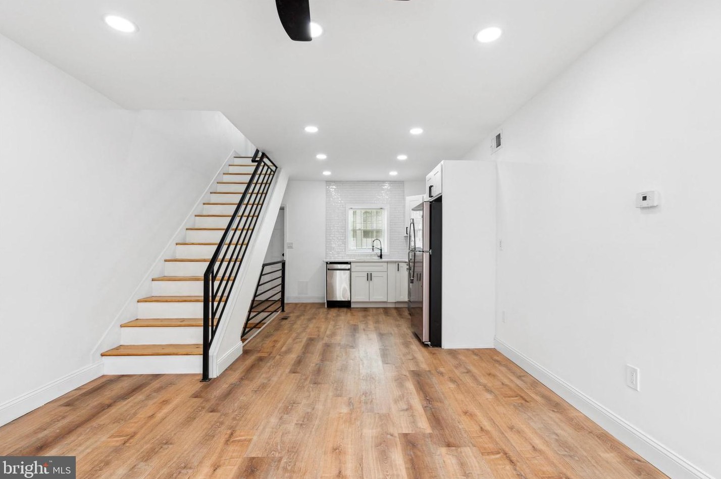 2352 Wilder St, Philadelphia PA  19146-4112 exterior